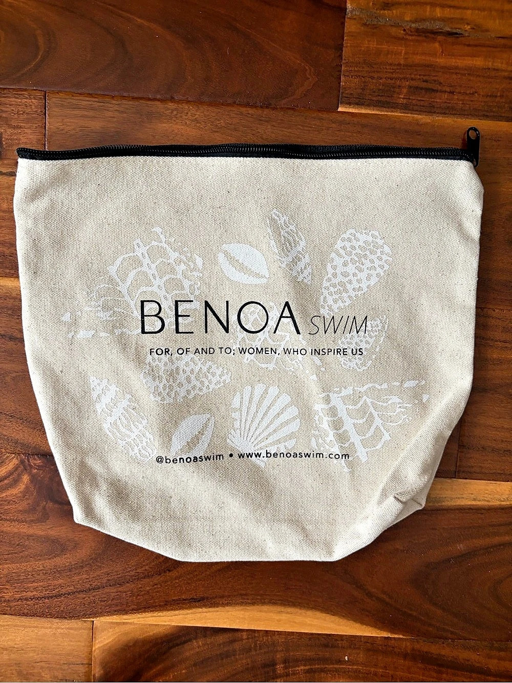 Benoa Swim NEW Canvas Zip Pouch bag